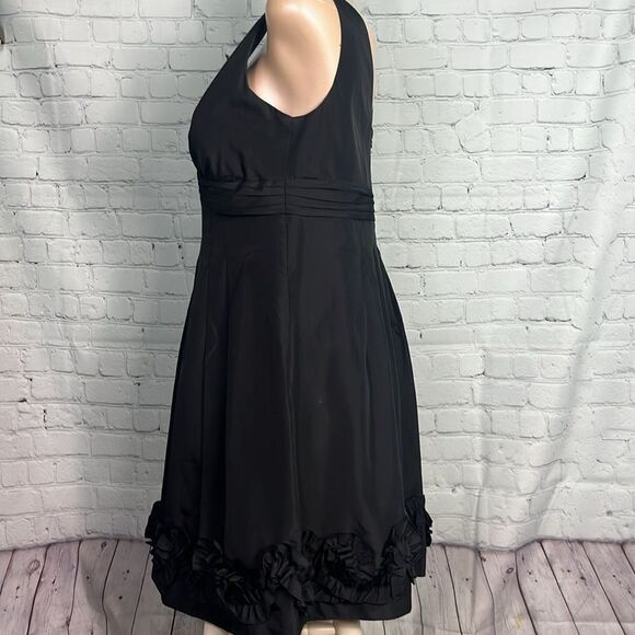 NW Collections Cocktail V Neck Sleeveless Taffeta Mini Dress - Picture 4 of 7